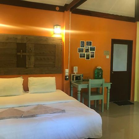 Chomjan Resort Đảo Ko Phayam Ngoại thất bức ảnh