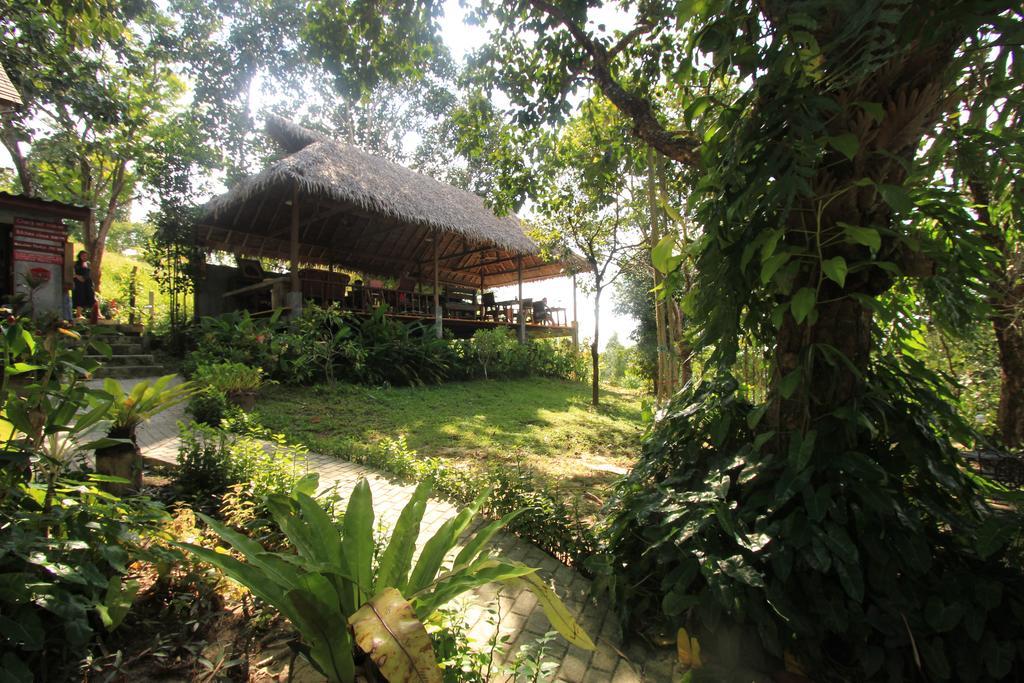 Chomjan Resort Đảo Ko Phayam Ngoại thất bức ảnh