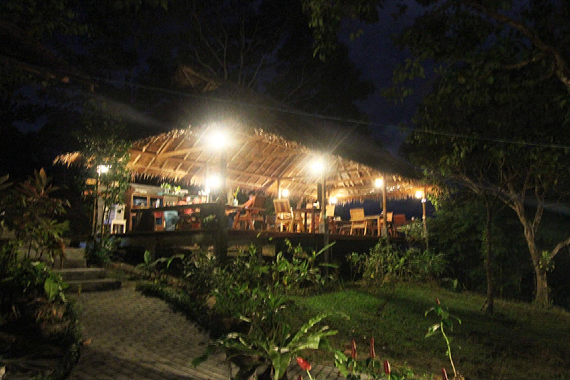 Chomjan Resort Đảo Ko Phayam Ngoại thất bức ảnh