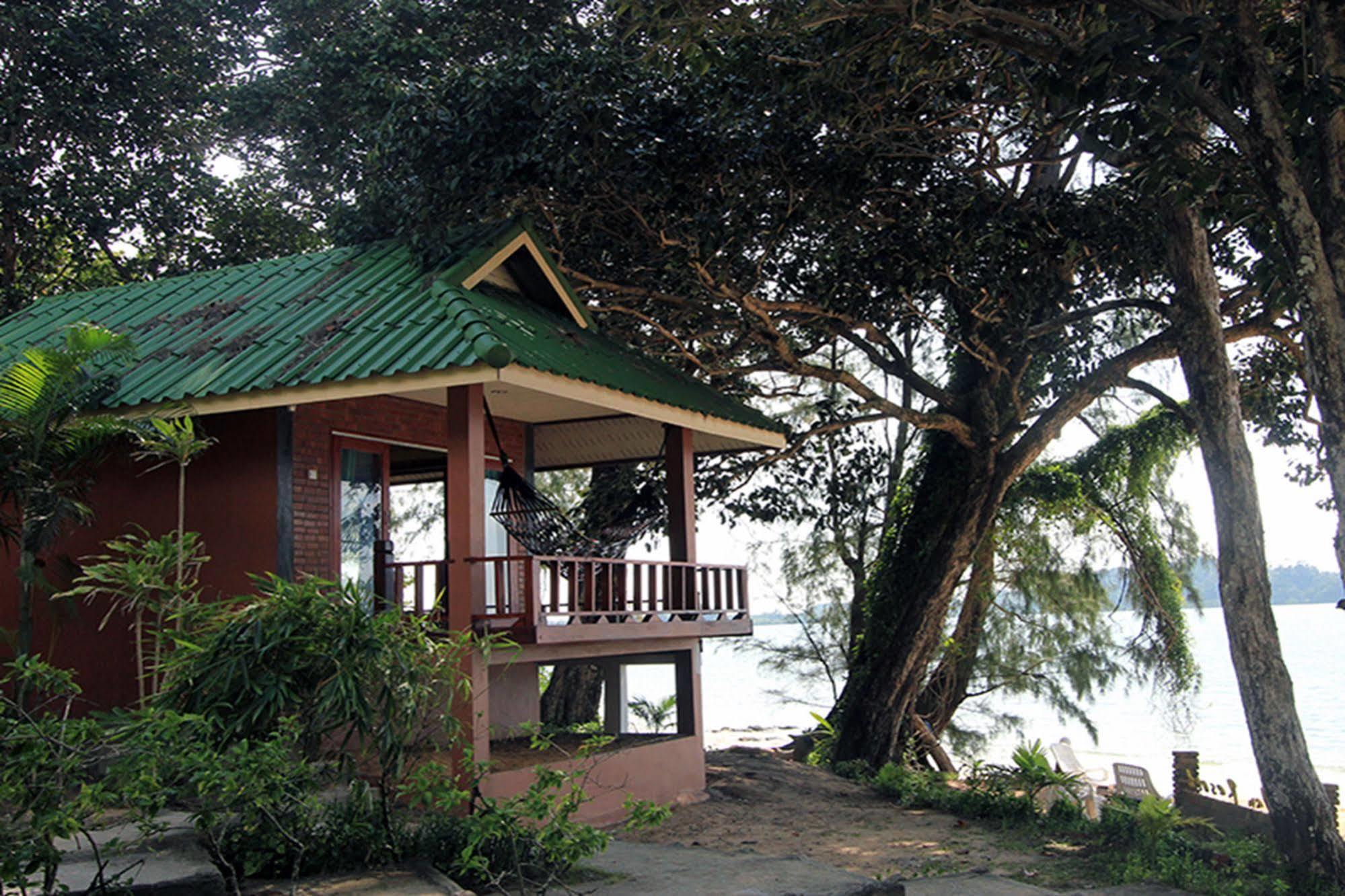 Chomjan Resort Đảo Ko Phayam Ngoại thất bức ảnh